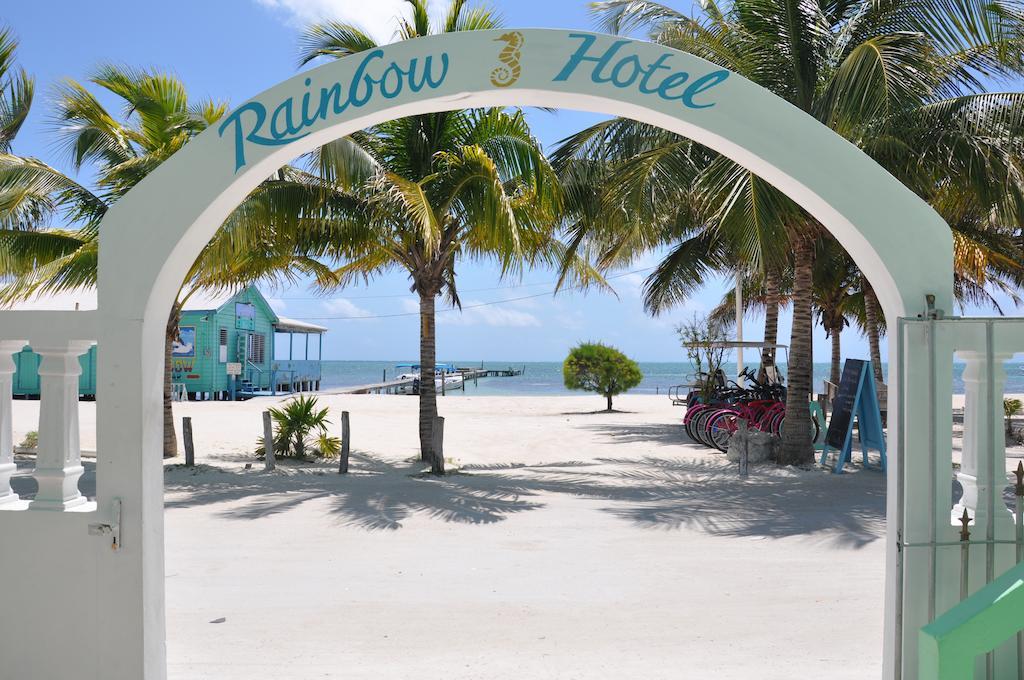 Rainbow Hotel Caye Caulker Buitenkant foto